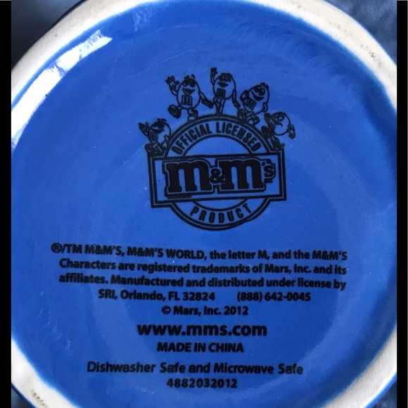 Official Licensed M&M’s Blue Coffee, Tea, Coco Mug - Picture 4 of 4